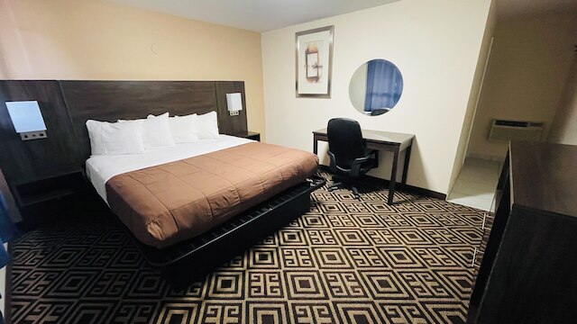 フォールズ ロッジ アンド スイーツ