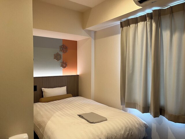 京都クリスタルホテルⅢ