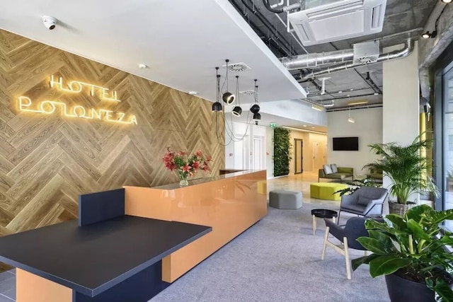 アルシュ ホテル ポロネザ