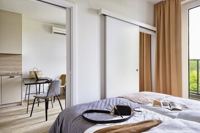 アルシュ ホテル ポロネザ