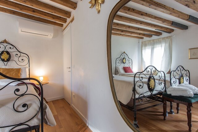 ヴェネツィア - カッレ フルラニ 3277