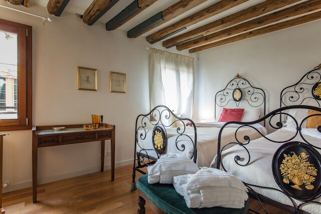 ヴェネツィア - カッレ フルラニ 3277