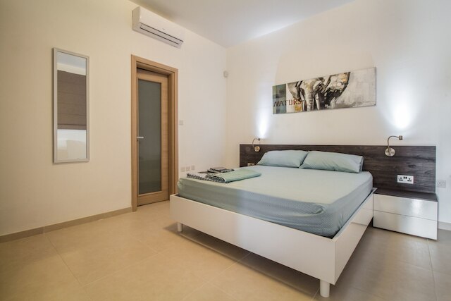 オーシャン ガーデンズ B3