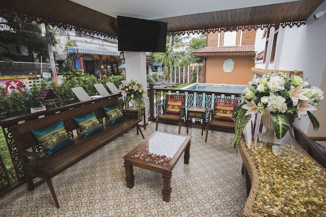 チャダ マントラ ホテル