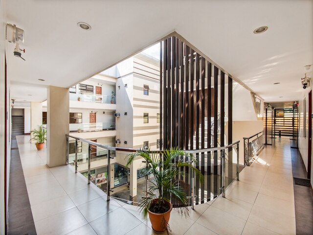 OYO 443 マリア クリスティーナ アーケード スイーツ