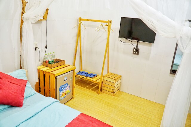 サニー ホステル