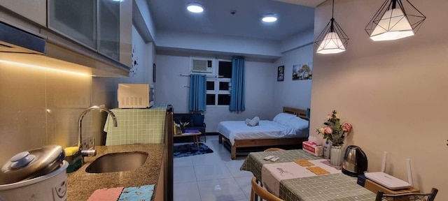 コンド 101 ニューポート ブールバード