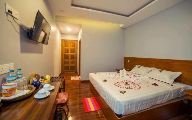 バガン HMWE ホテル