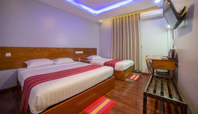 バガン HMWE ホテル