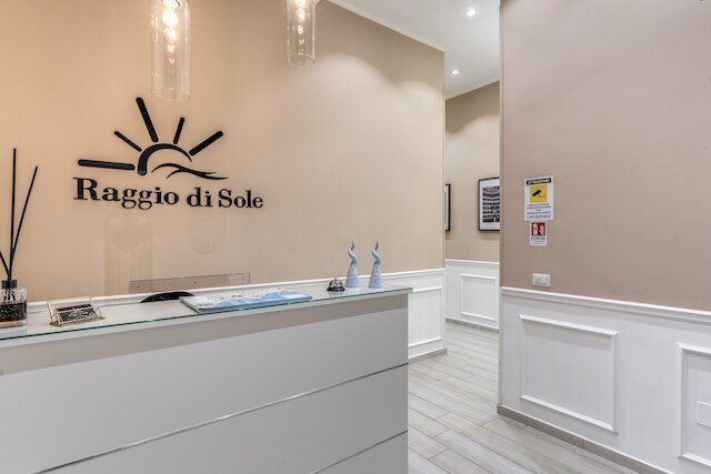 ラッジョ ディ ソーレ - ATAROOMS コレクション