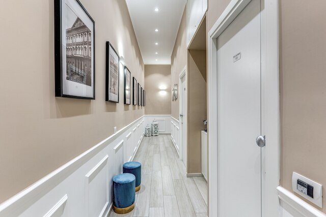 ラッジョ ディ ソーレ - ATAROOMS コレクション