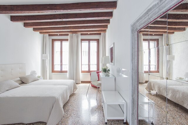 ヴェネツィア - カッレ デッラ レジーナ 752b