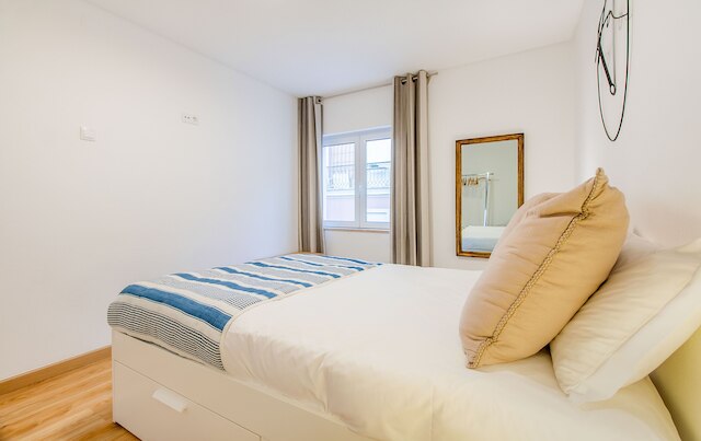 プリンシペ リアル サニー アパートメント