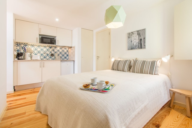 ゲスト イン アルファマ アパートメンツ