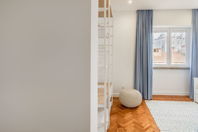 マルケス デ ポンバル メトロポリタン フラット