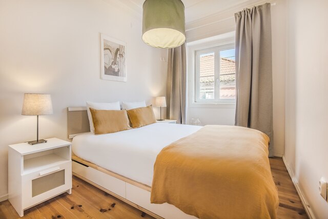 リスボン シティ ステイ ラルゴ ド カルモ