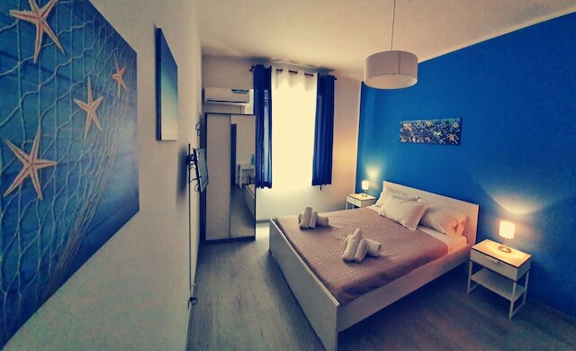 ア ウン パッソ ダル チェントロ