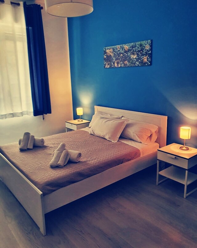 ア ウン パッソ ダル チェントロ