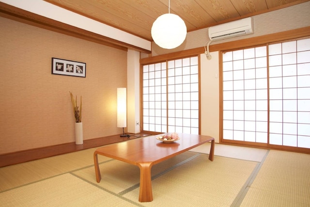 サンセットヒルズファミリールーム