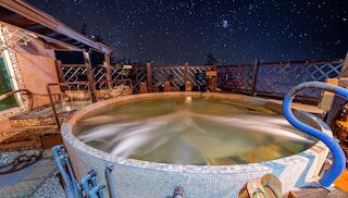 シャンコウ ホットスプリング ホテル (山口温泉飯店)