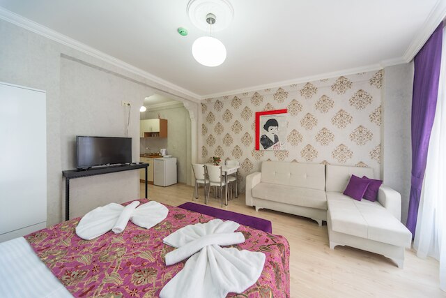 アルジェス ホテル & アパート