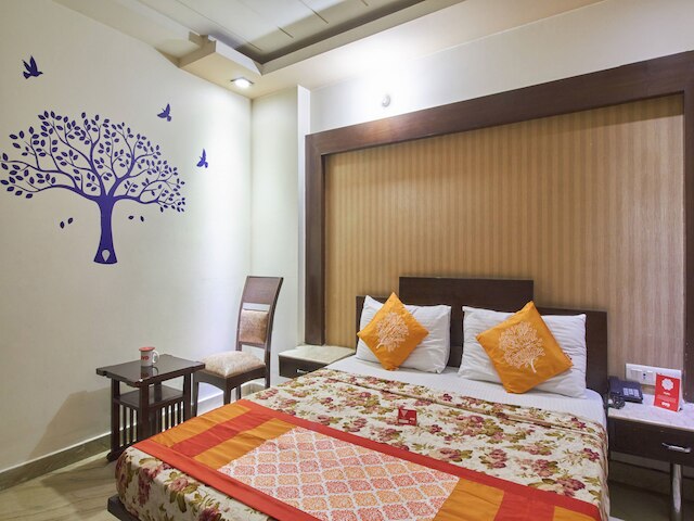 OYO 362 ホテル J P イン