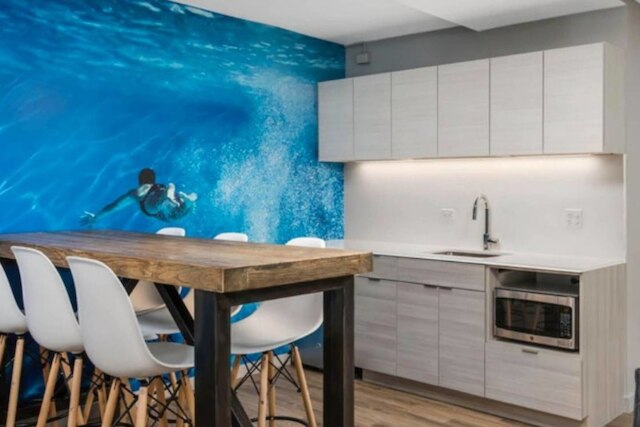 ザ ストライタス - バイブラント スタジオ イン ハート オブ ダウンタウン