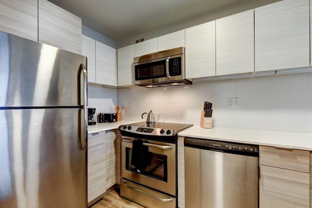 ザ ストライタス - バイブラント スタジオ イン ハート オブ ダウンタウン