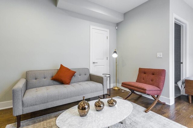 コンフィ エグゼクティブ スタジオ