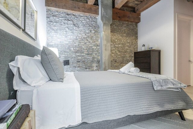 スペーシャス & プライベート 3 ベッドー ラグジュアリー コンド イン ダウンタウン