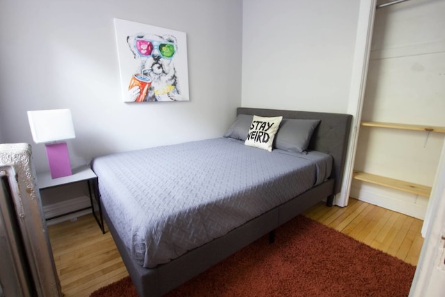 リンカーン パークにある伝統的な魅力あふれるアパート - ベッドルーム 3 室、電車駅まですぐ