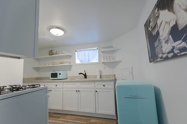 コージー 1 ベッドルーム イン ハート オブ ローガン スクエア & ニア トレイン