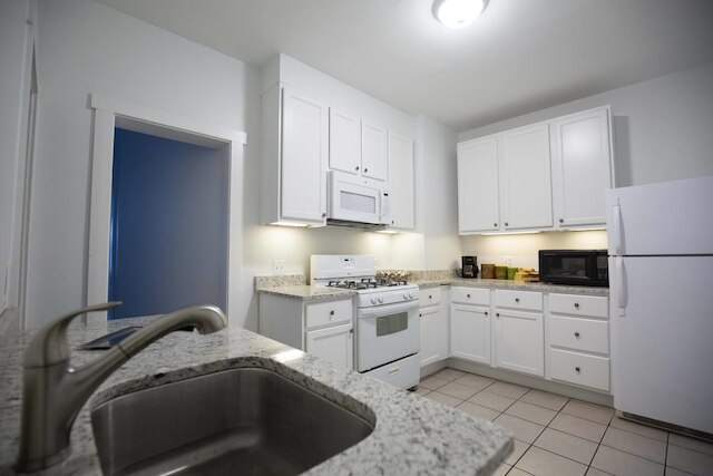 シンプル イン パーマー スクエア - 公園と電車駅まで徒歩圏内