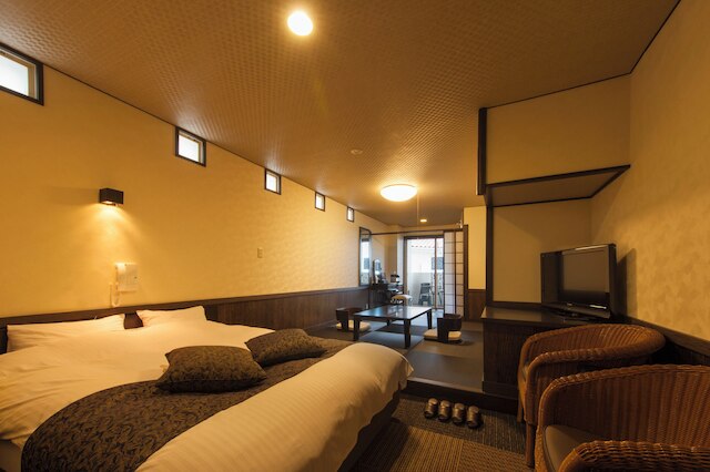 愛犬と泊まれる海と夕陽の楽園　頬杖の刻