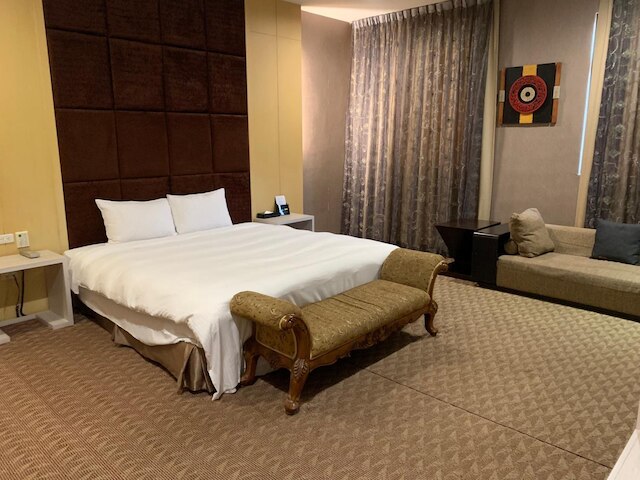 ハー ホーム スパ モーテル斗六 (禾枫SPA汽车旅馆 - 斗六馆)