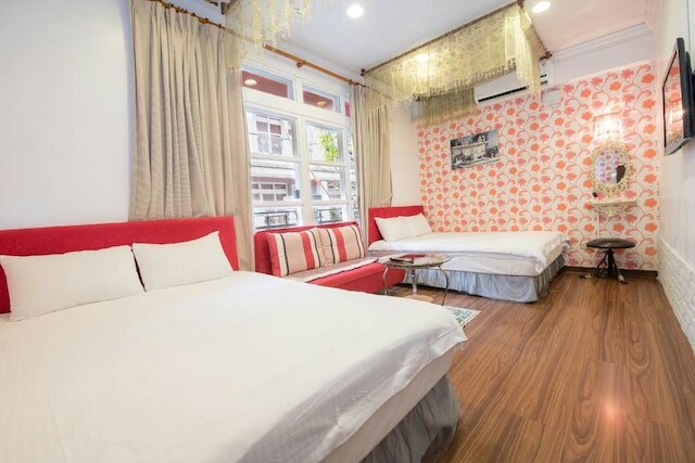 ドット ミンスー (逗點休閒民宿)