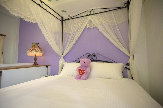 ドット ミンスー (逗點休閒民宿)