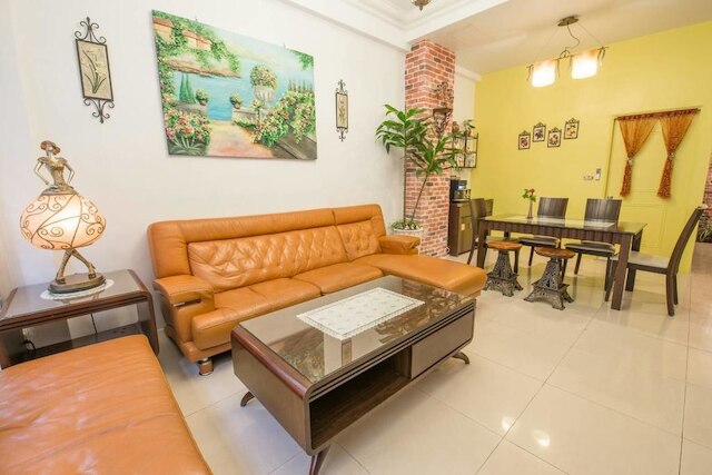 ドット ミンスー (逗點休閒民宿)