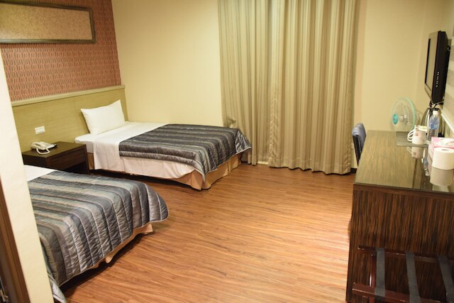 ホーム フル ホテル