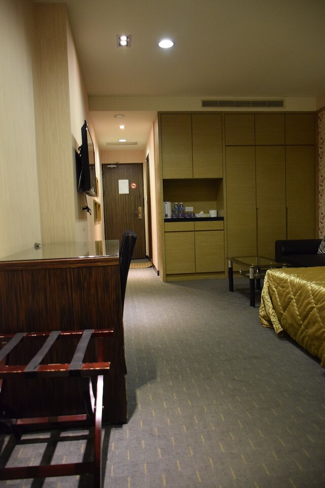 ホーム フル ホテル