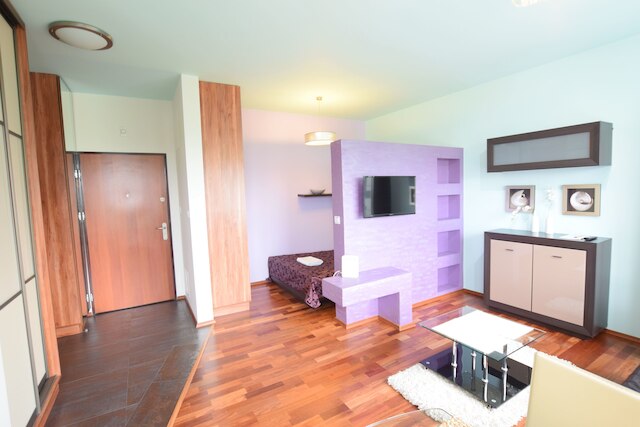 エレガント アパートメント アルカディア