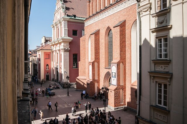 エレガント アパートメント ロイヤル カッスル