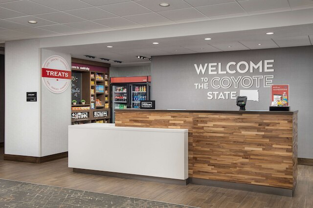 ハンプトン イン & スイーツ ラピッド シティ ラシュモア