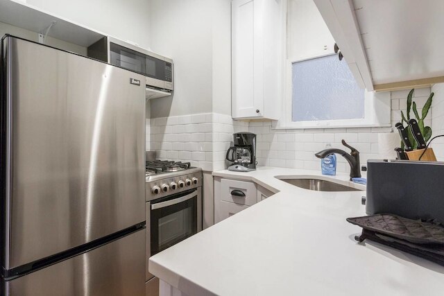 ウィンディ シティ ワンダラー - デポール、トレイン、リグリー フィールド