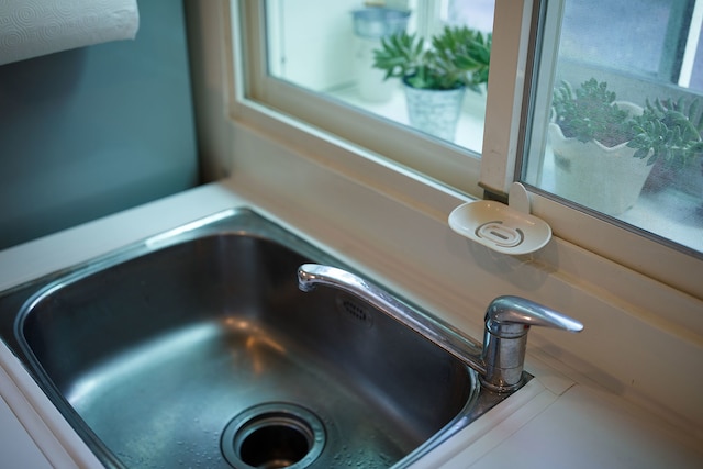 イージン B&B (逸境站前民宿)