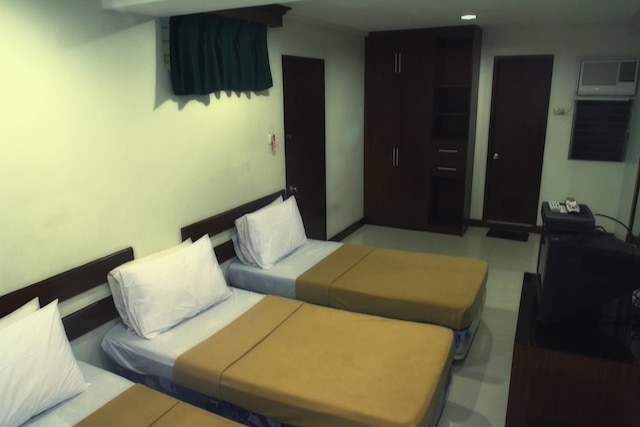 オン ブン ペンション ハウス バコロド