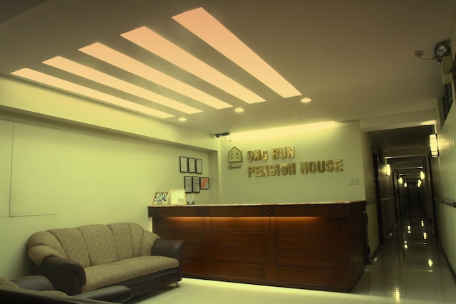 オン ブン ペンション ハウス バコロド