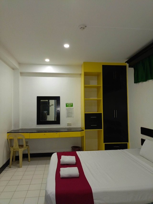 オン ブン ペンション ハウス バコロド