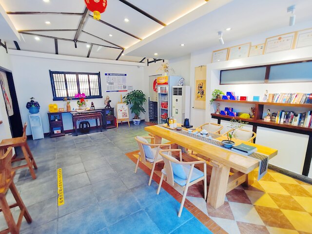 成都ウェンジュン コートヤード ホテル (成都文君楼庭院酒店)