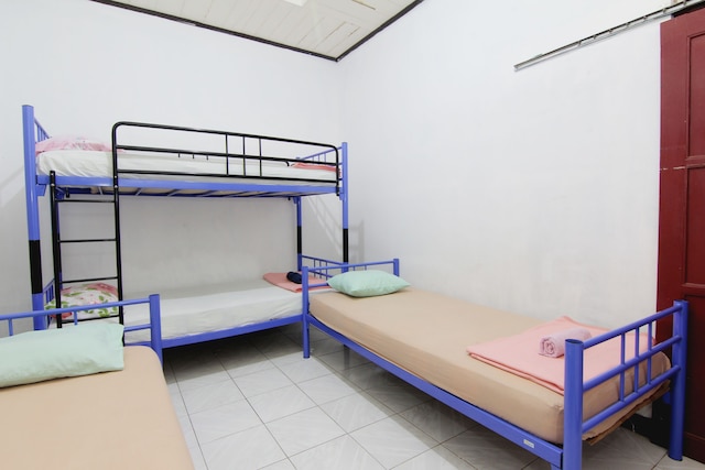 アルジュナ ホステル